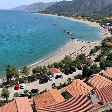 Capo dʼOrlando Testa Di Monaco Natural Beach المظهر الخارجي الصورة