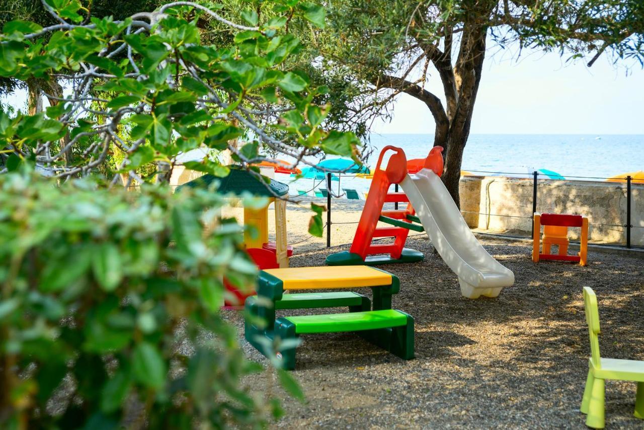 Capo dʼOrlando Testa Di Monaco Natural Beach المظهر الخارجي الصورة